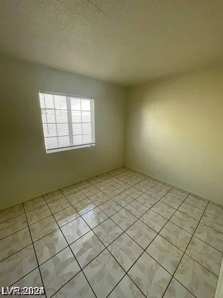 2705 Howard, Las Vegas, NV 89104