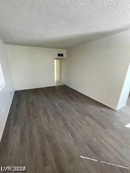 2705 Howard, Las Vegas, NV 89104