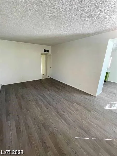 2705 Howard, Las Vegas, NV 89104