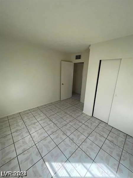 2705 Howard, Las Vegas, NV 89104
