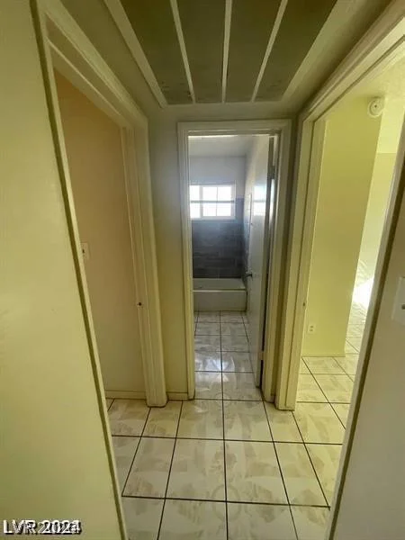 2705 Howard, Las Vegas, NV 89104