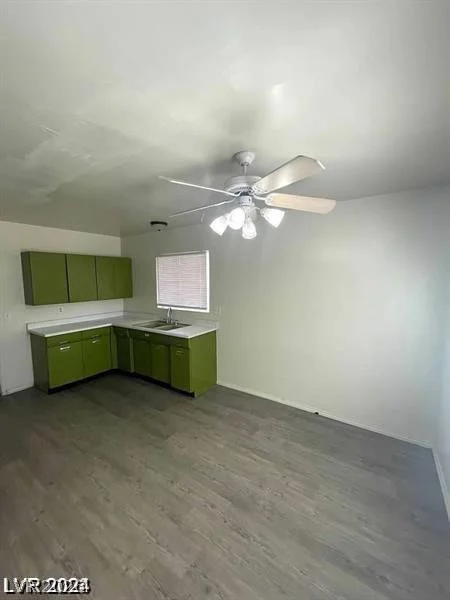 2705 Howard, Las Vegas, NV 89104