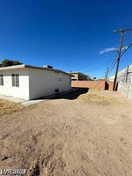 2705 Howard, Las Vegas, NV 89104