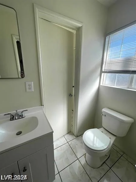 2705 Howard, Las Vegas, NV 89104