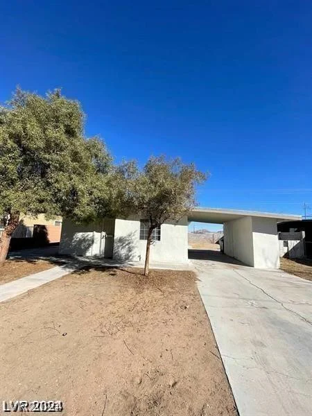2705 Howard, Las Vegas, NV 89104