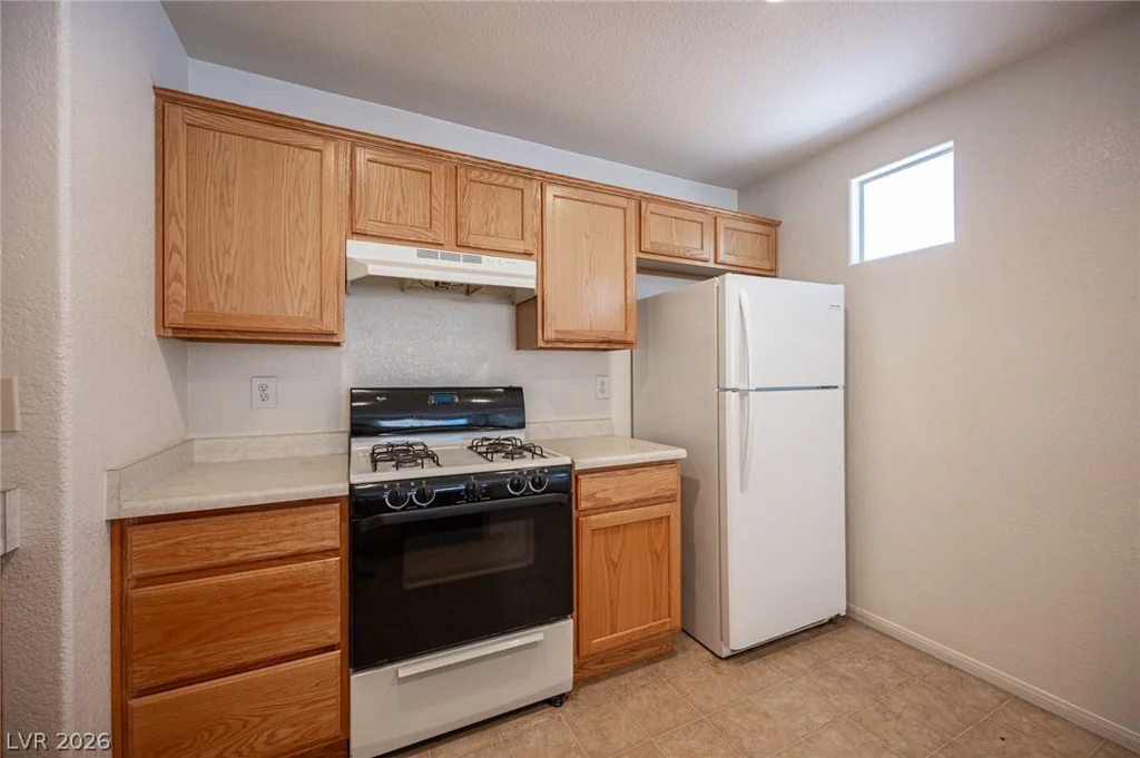 5242 Paradise Skies, Las Vegas, NV 89156