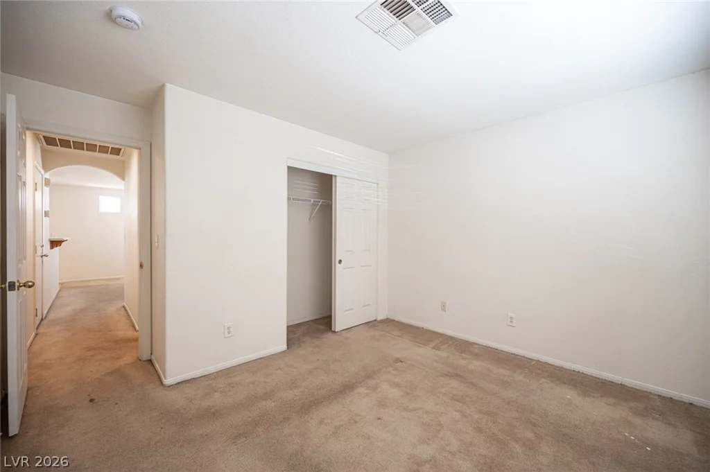 5242 Paradise Skies, Las Vegas, NV 89156