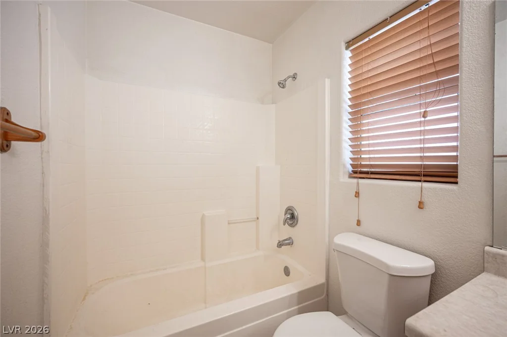 5242 Paradise Skies, Las Vegas, NV 89156