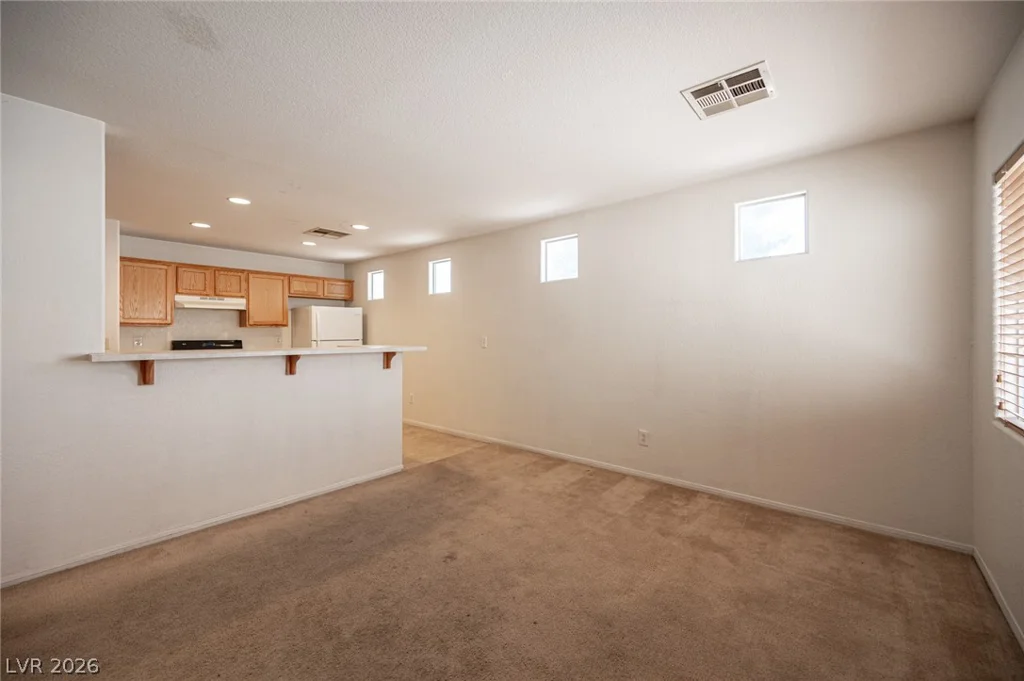 5242 Paradise Skies, Las Vegas, NV 89156