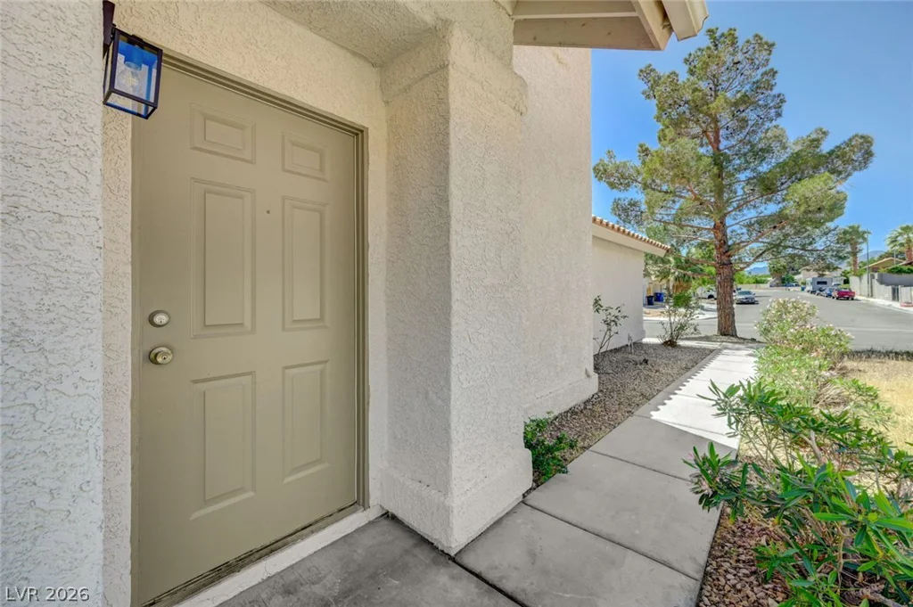 616 Sarajane, Las Vegas, NV 89107