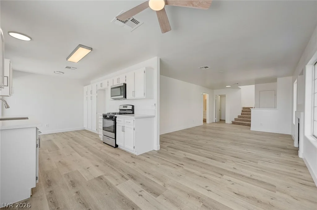 616 Sarajane, Las Vegas, NV 89107
