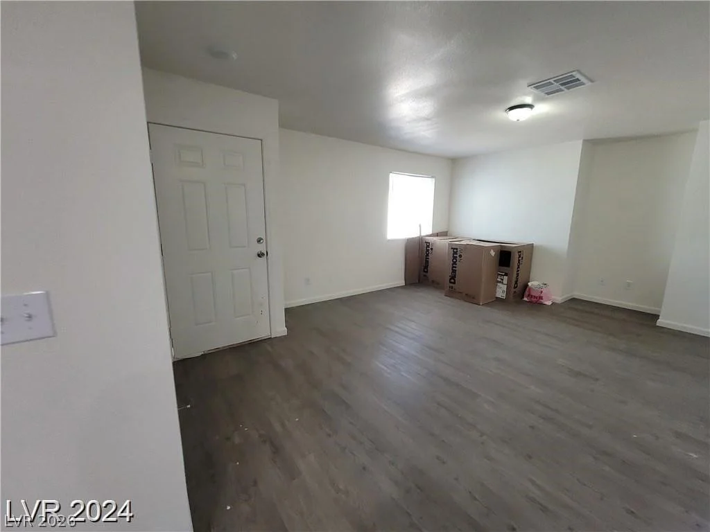 7324 Empress, Las Vegas, NV 89147