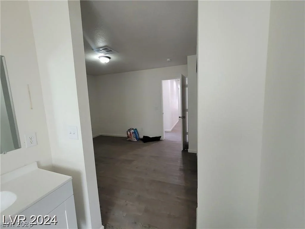 7324 Empress, Las Vegas, NV 89147