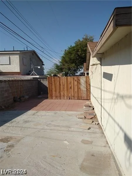1929 Evelyn, Henderson, NV 89011