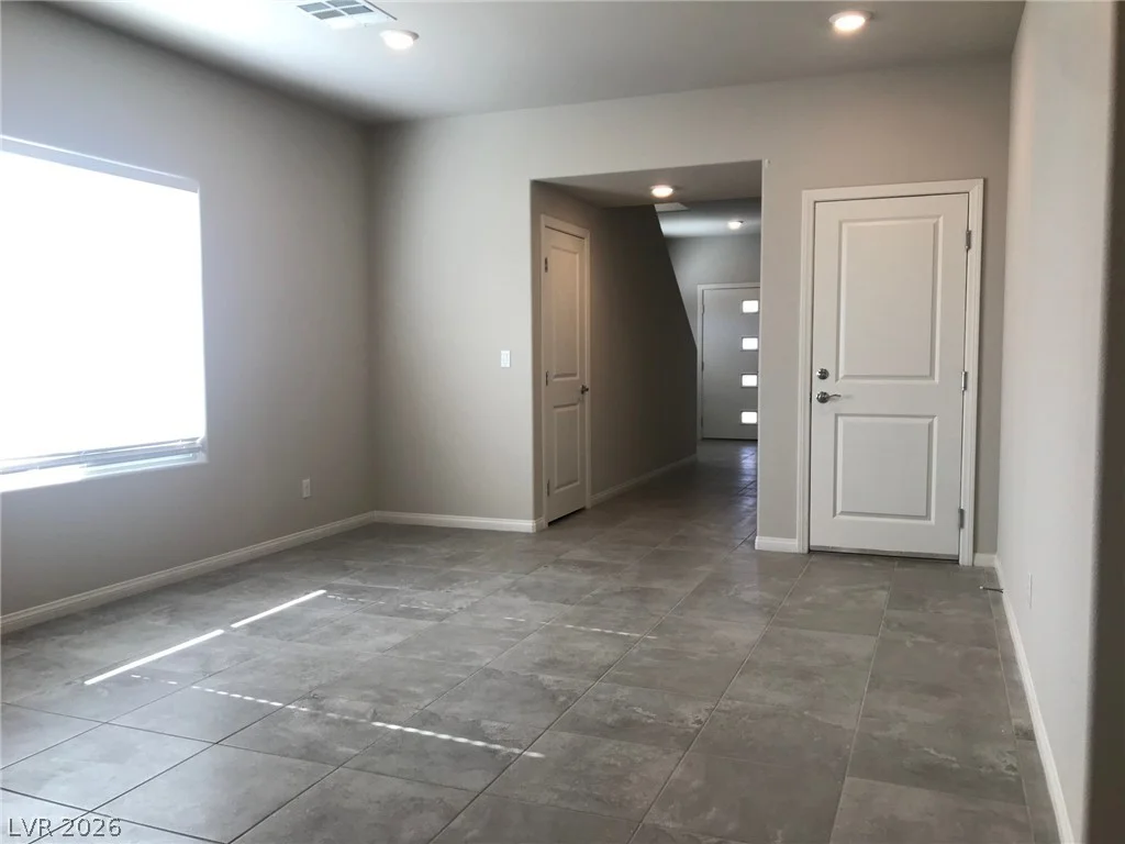 4047 Floating Fern, North Las Vegas, NV 89084