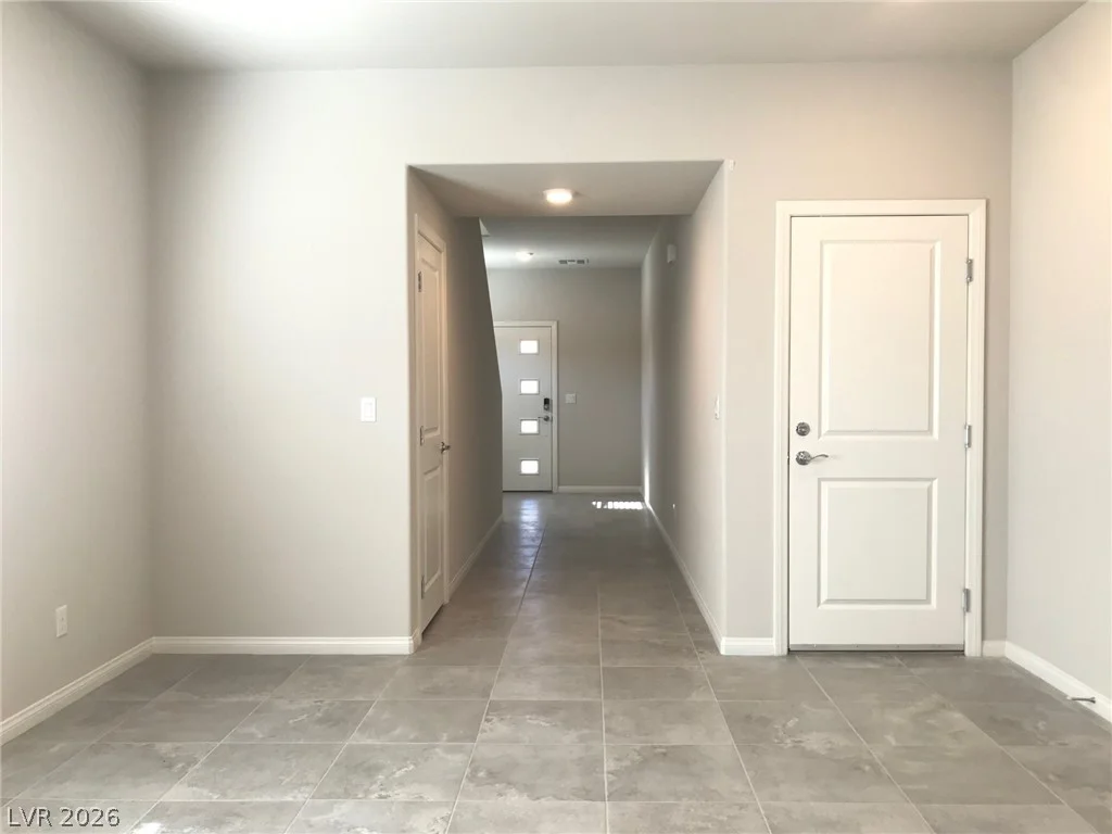 4047 Floating Fern, North Las Vegas, NV 89084