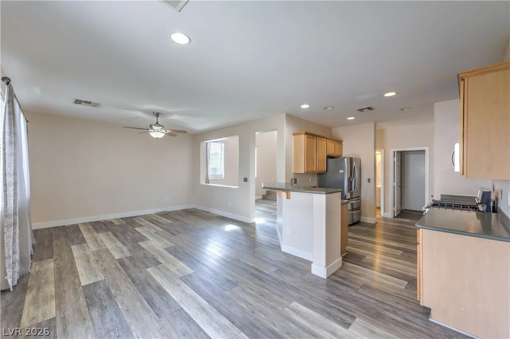 6330 Levi, Las Vegas, NV 89141