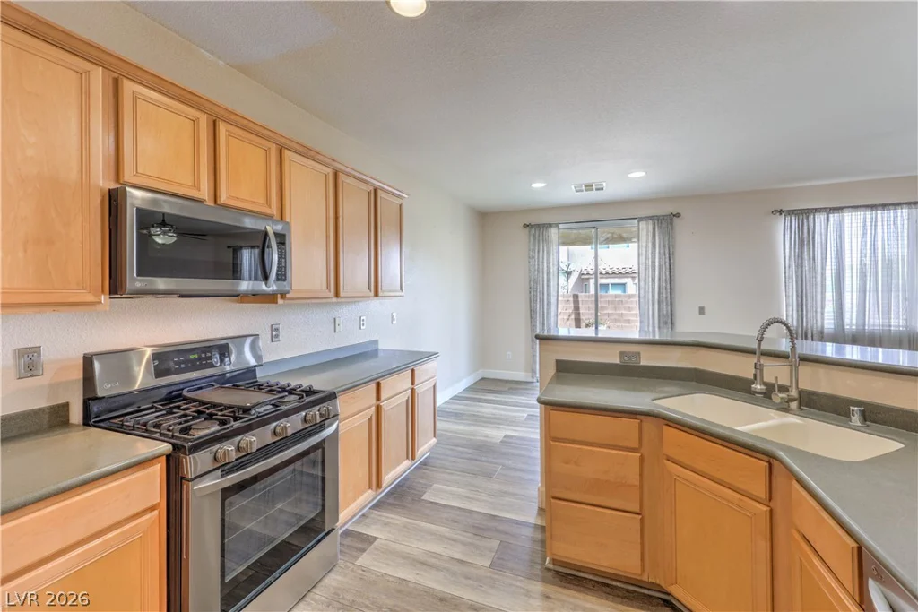 6330 Levi, Las Vegas, NV 89141
