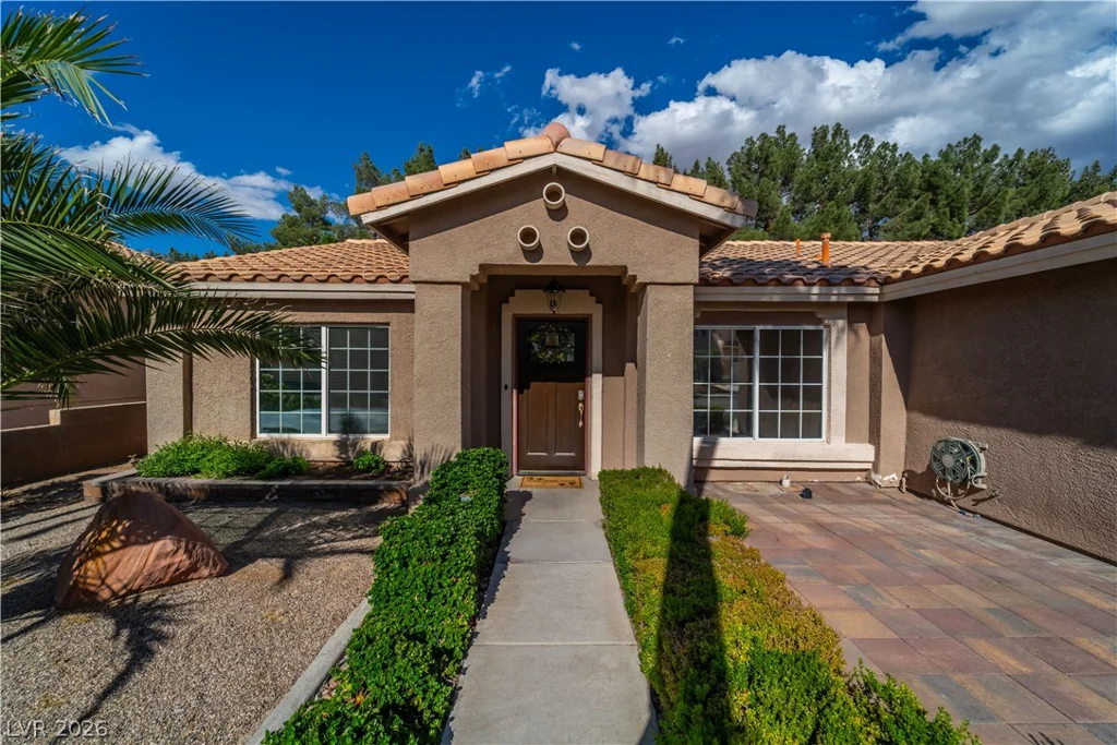 906 Sitting Bull, Henderson, NV 89014
