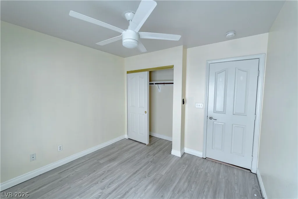 906 Sitting Bull, Henderson, NV 89014