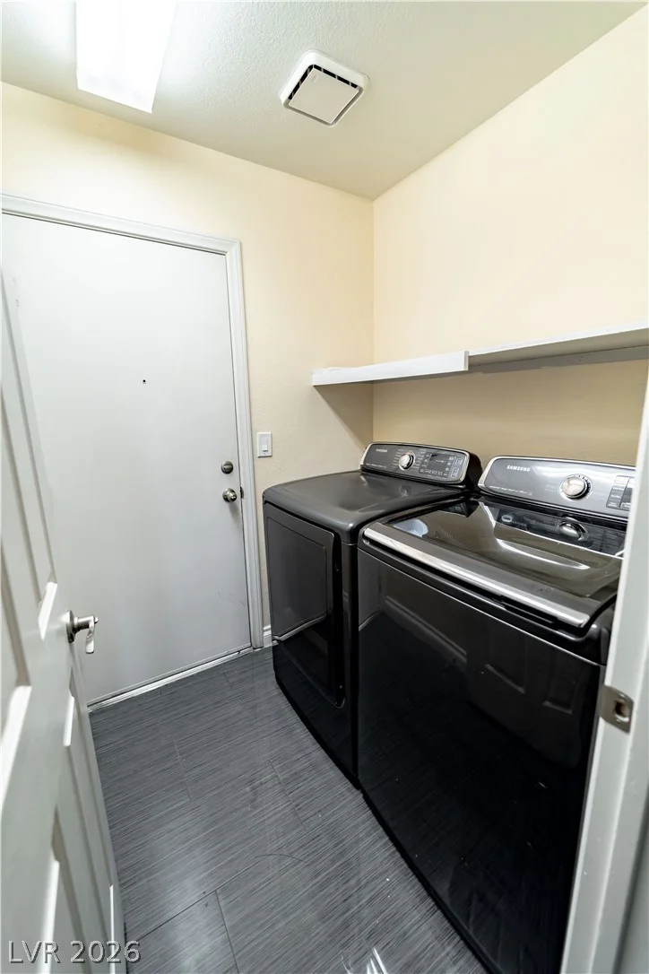 906 Sitting Bull, Henderson, NV 89014