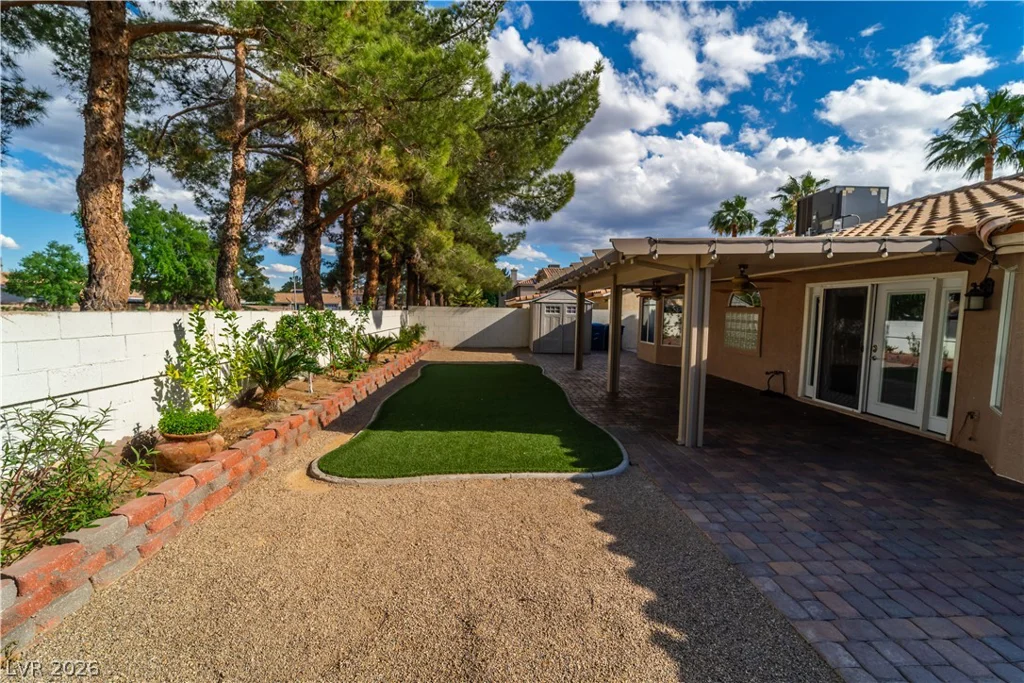 906 Sitting Bull, Henderson, NV 89014
