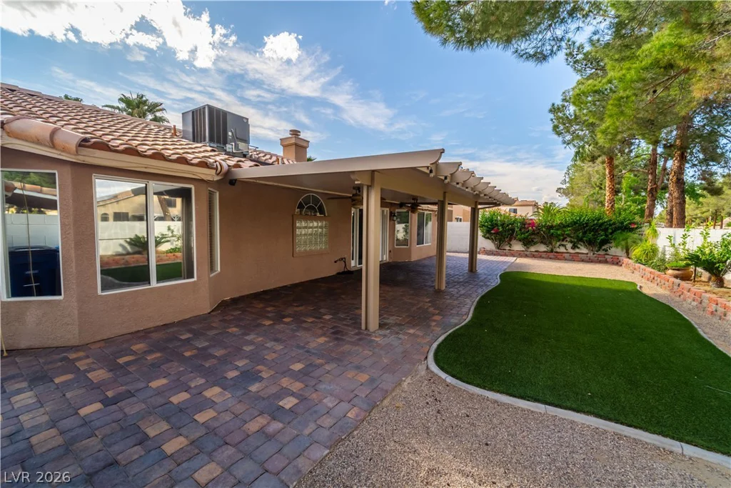906 Sitting Bull, Henderson, NV 89014