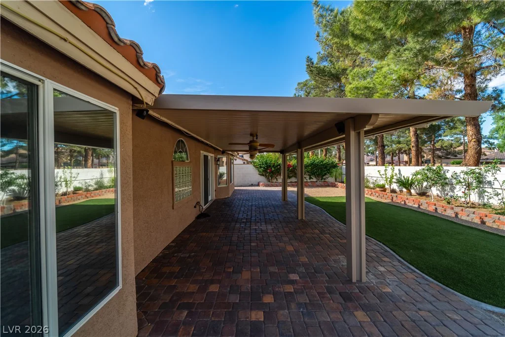 906 Sitting Bull, Henderson, NV 89014