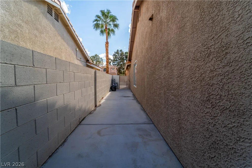 906 Sitting Bull, Henderson, NV 89014
