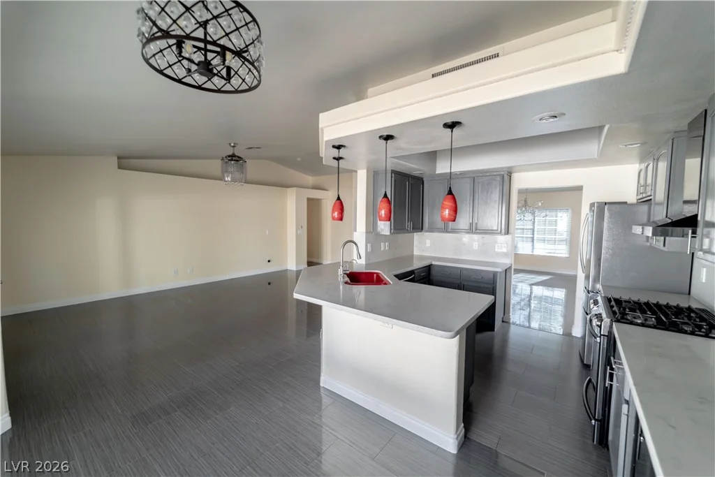 906 Sitting Bull, Henderson, NV 89014