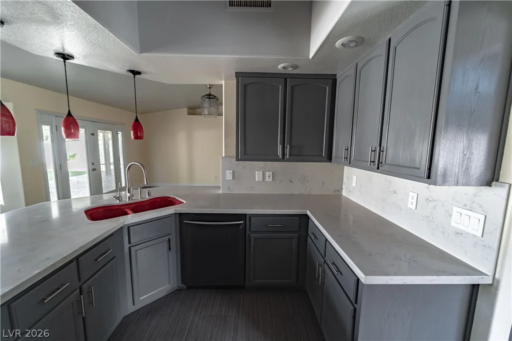 906 Sitting Bull, Henderson, NV 89014