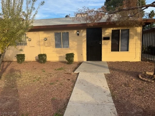 3942 Palos Verdes, Las Vegas, NV 89119