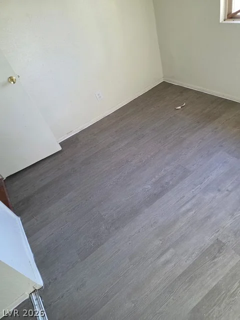 3942 Palos Verdes, Las Vegas, NV 89119