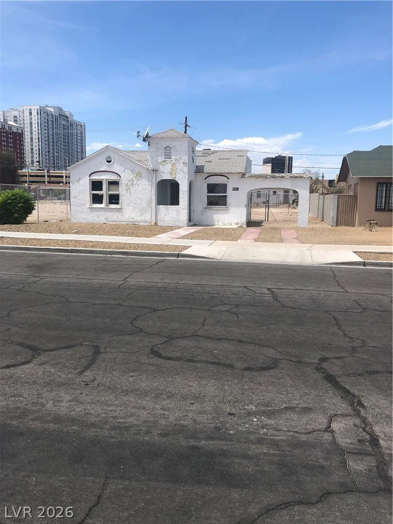 309 9th, Las Vegas, NV 89101