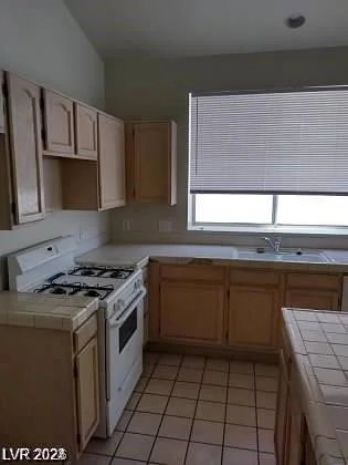 133 McLaren, Henderson, NV 89074