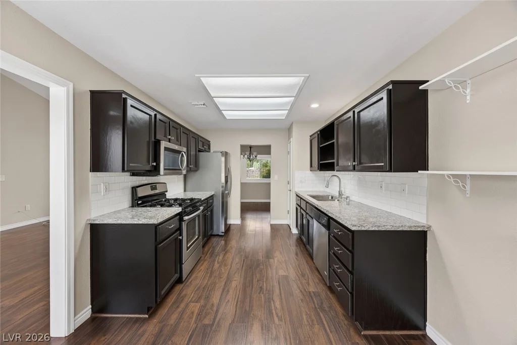 2425 Desert Butte, Las Vegas, NV 89134