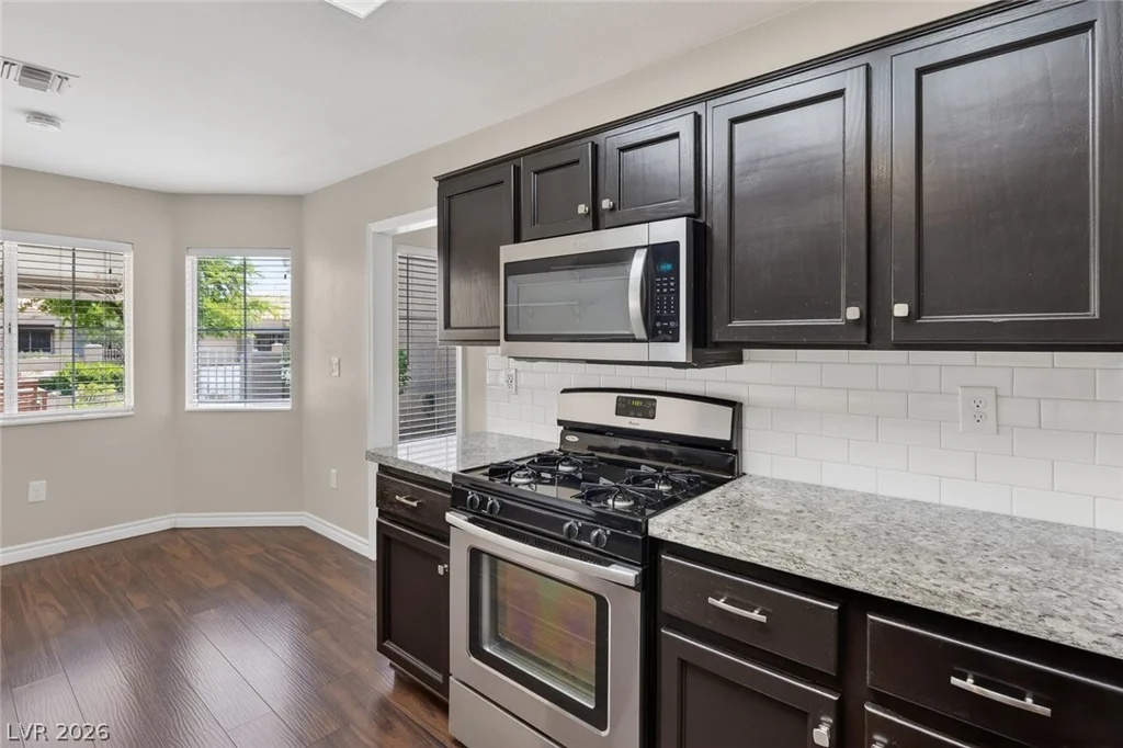 2425 Desert Butte, Las Vegas, NV 89134