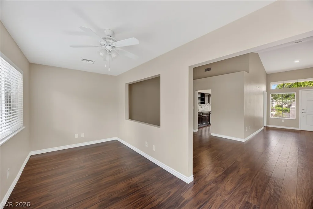 2425 Desert Butte, Las Vegas, NV 89134