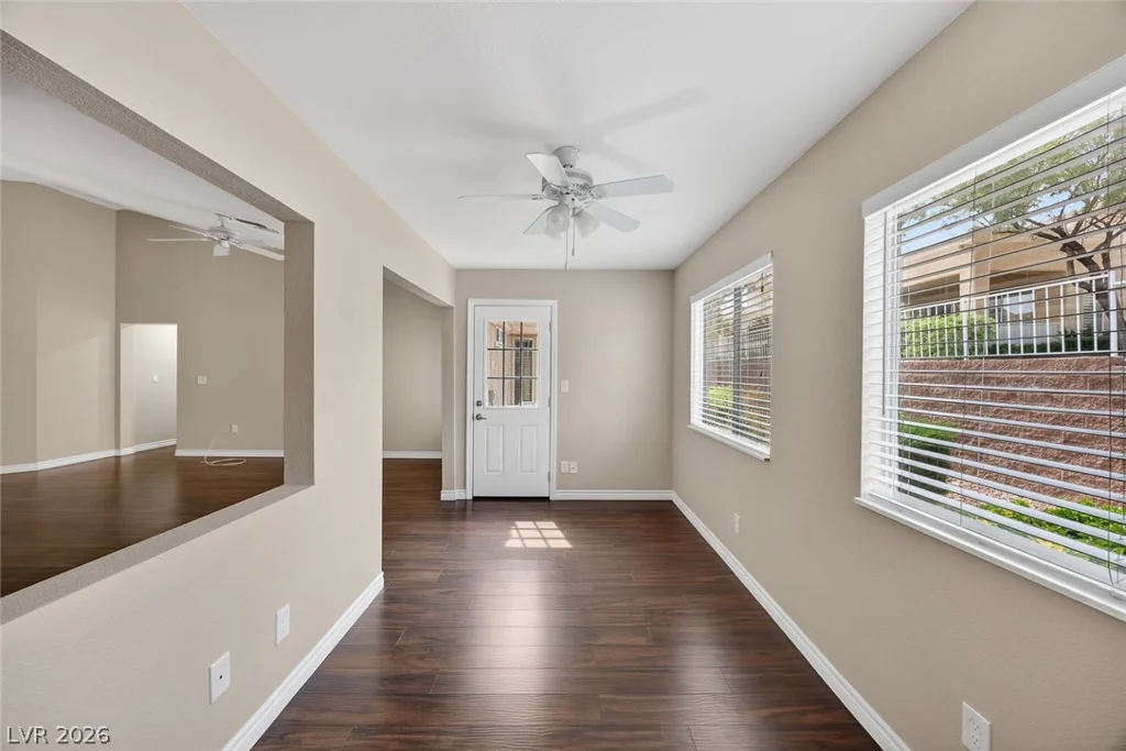 2425 Desert Butte, Las Vegas, NV 89134