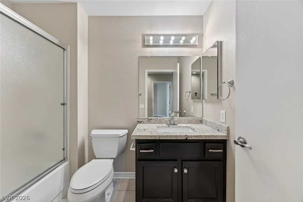 2425 Desert Butte, Las Vegas, NV 89134