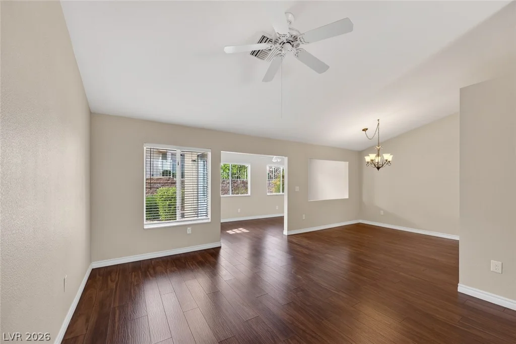 2425 Desert Butte, Las Vegas, NV 89134