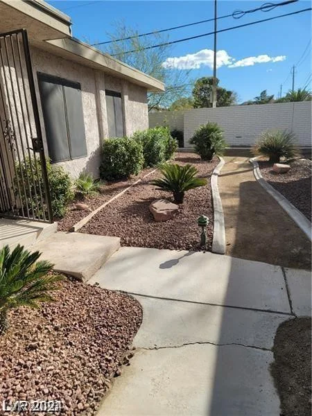 2459 Domingo, Las Vegas, NV 89121