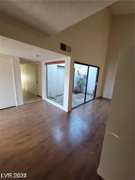 2459 Domingo, Las Vegas, NV 89121