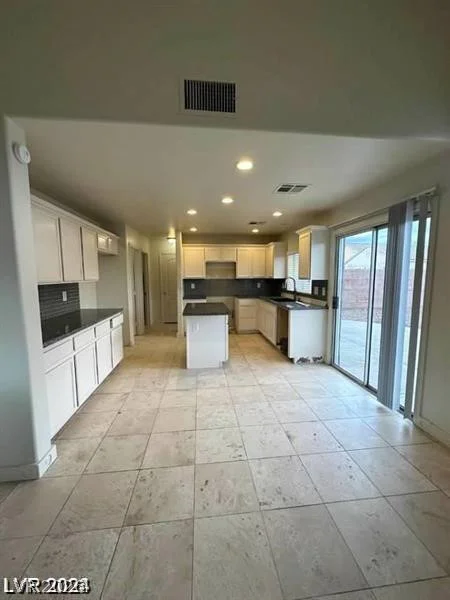 6320 Legend Falls, North Las Vegas, NV 89081