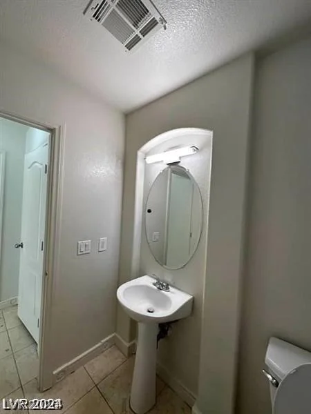 6320 Legend Falls, North Las Vegas, NV 89081