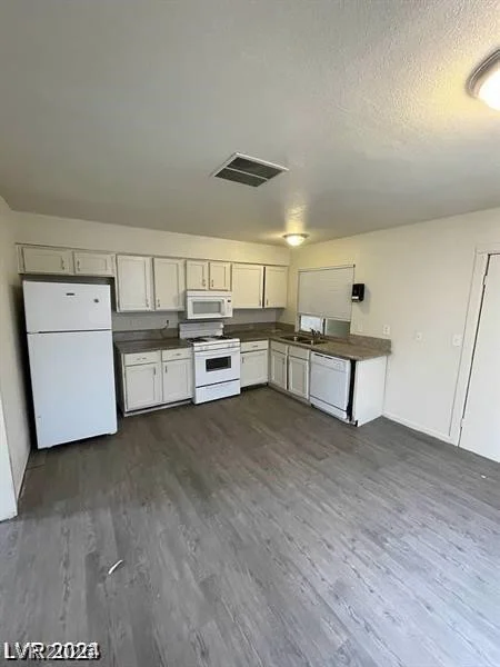 915 MAJOR, Henderson, NV 89015
