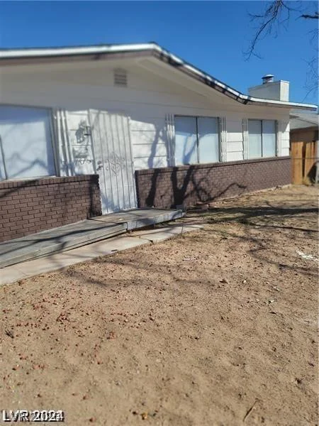 6232 Blair, Las Vegas, NV 89107