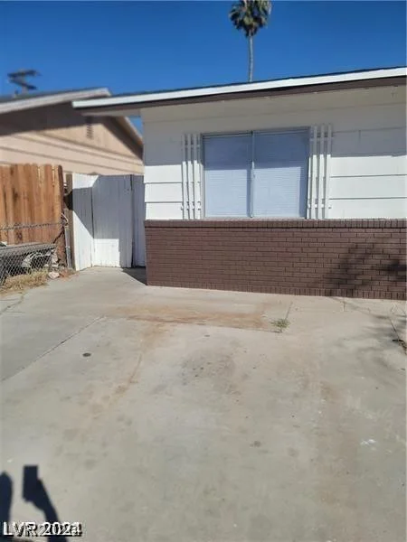 6232 Blair, Las Vegas, NV 89107