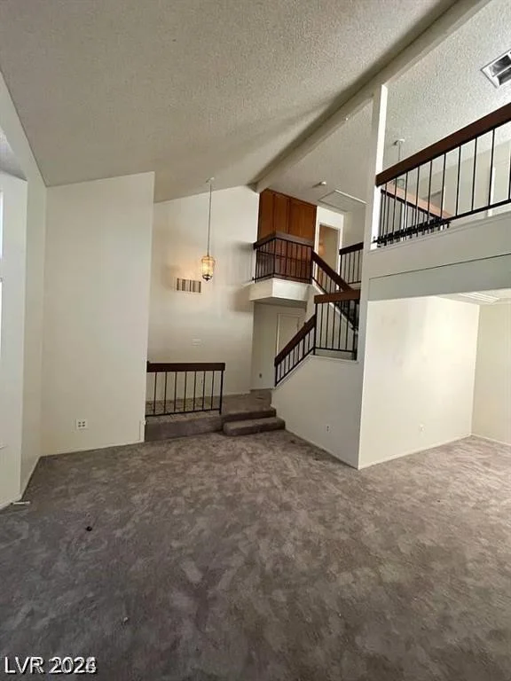 321 Bent Creek, Las Vegas, NV 89107