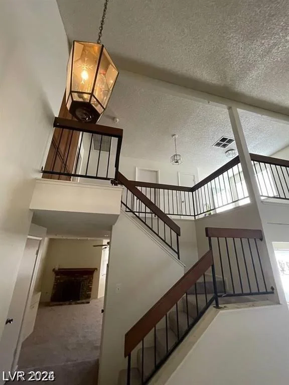 321 Bent Creek, Las Vegas, NV 89107